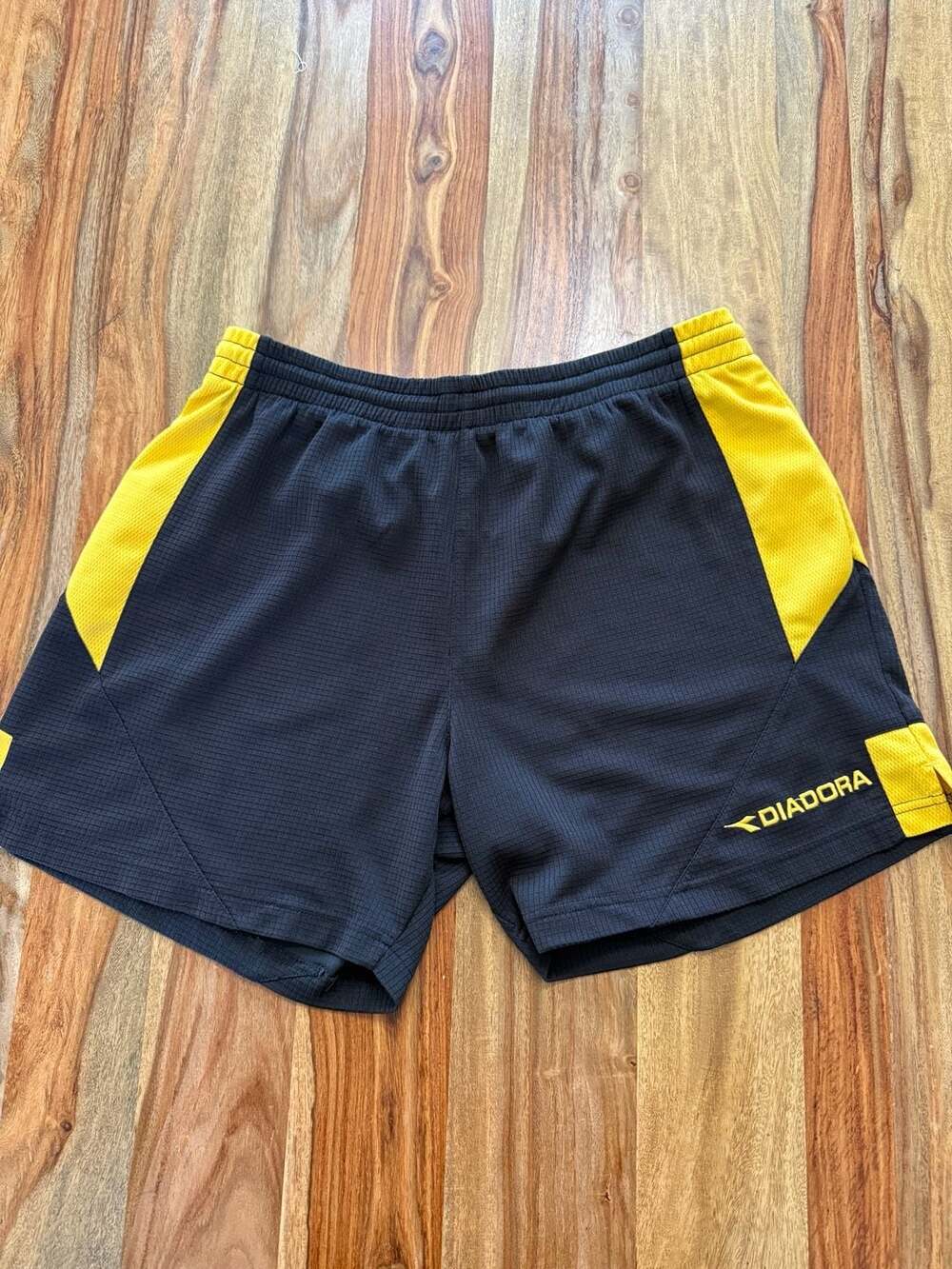 Diadora Men's Athletic Soccer Training Shorts Black and Yellow